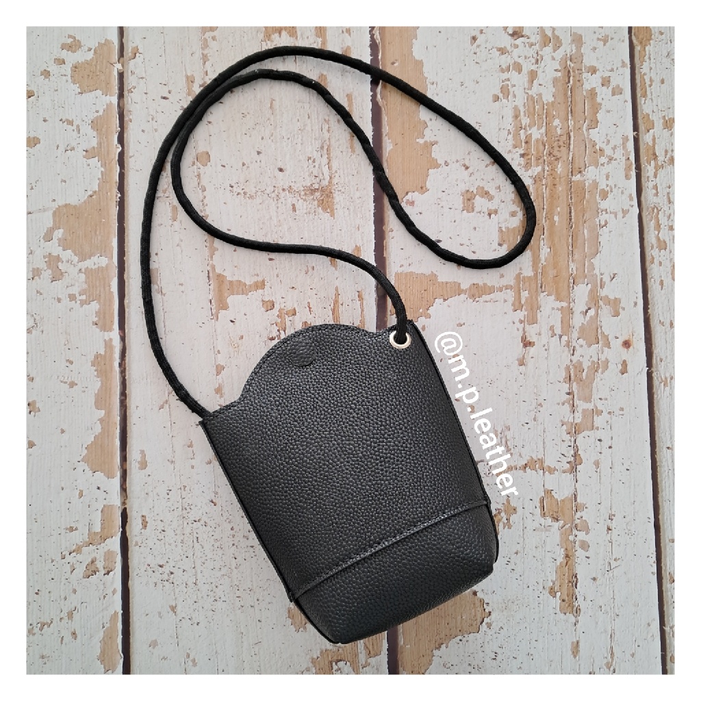 کیف دوشی زنانه چرم طبیعی دستدوز